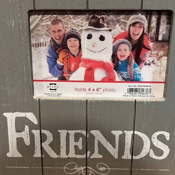 Friends Photo Frame 4”x6”. GUC - Picture 3 of 4